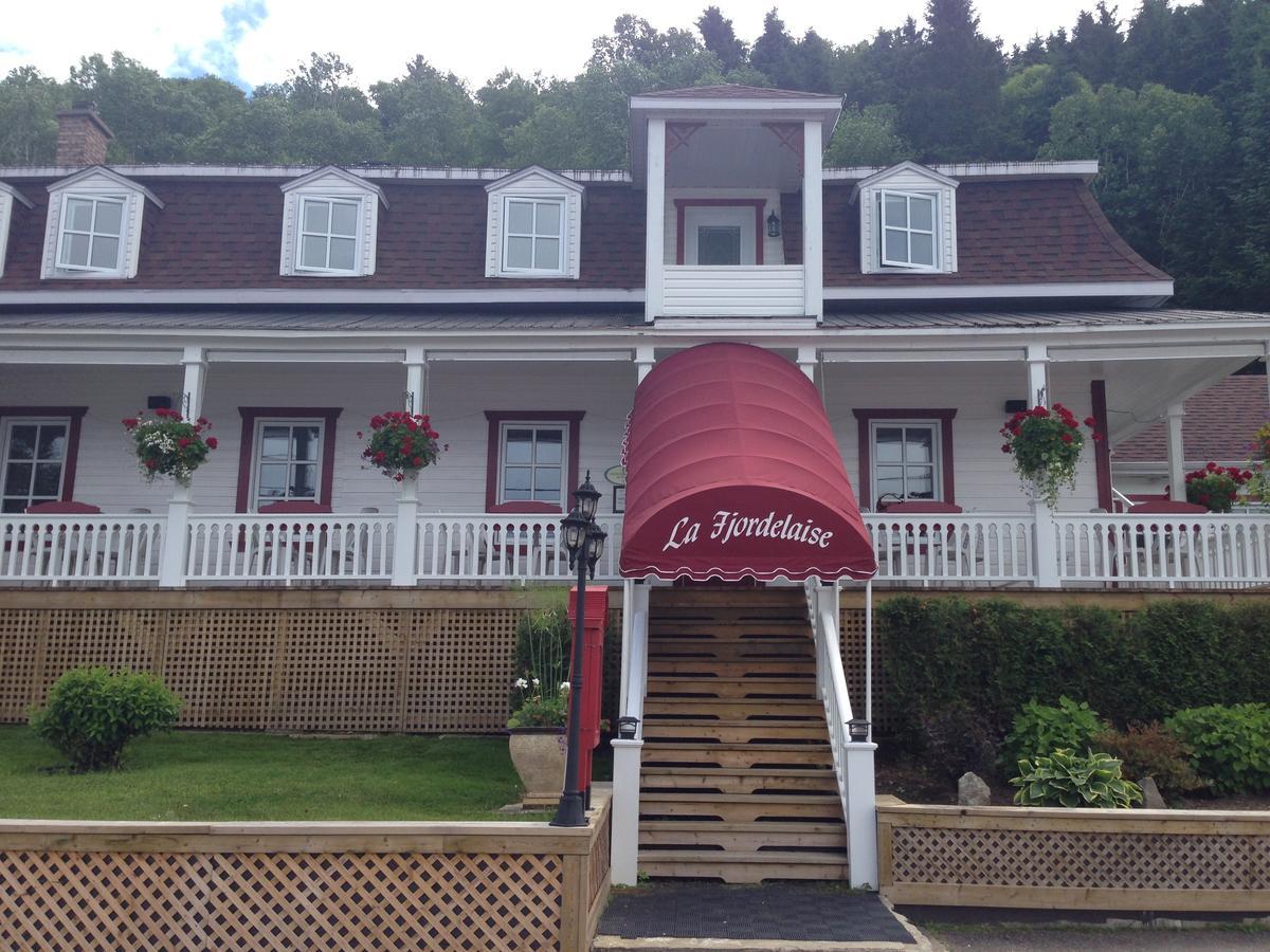 Auberge La Fjordelaise & La Rosalie LʼAnse-Saint-Jean Exteriör bild